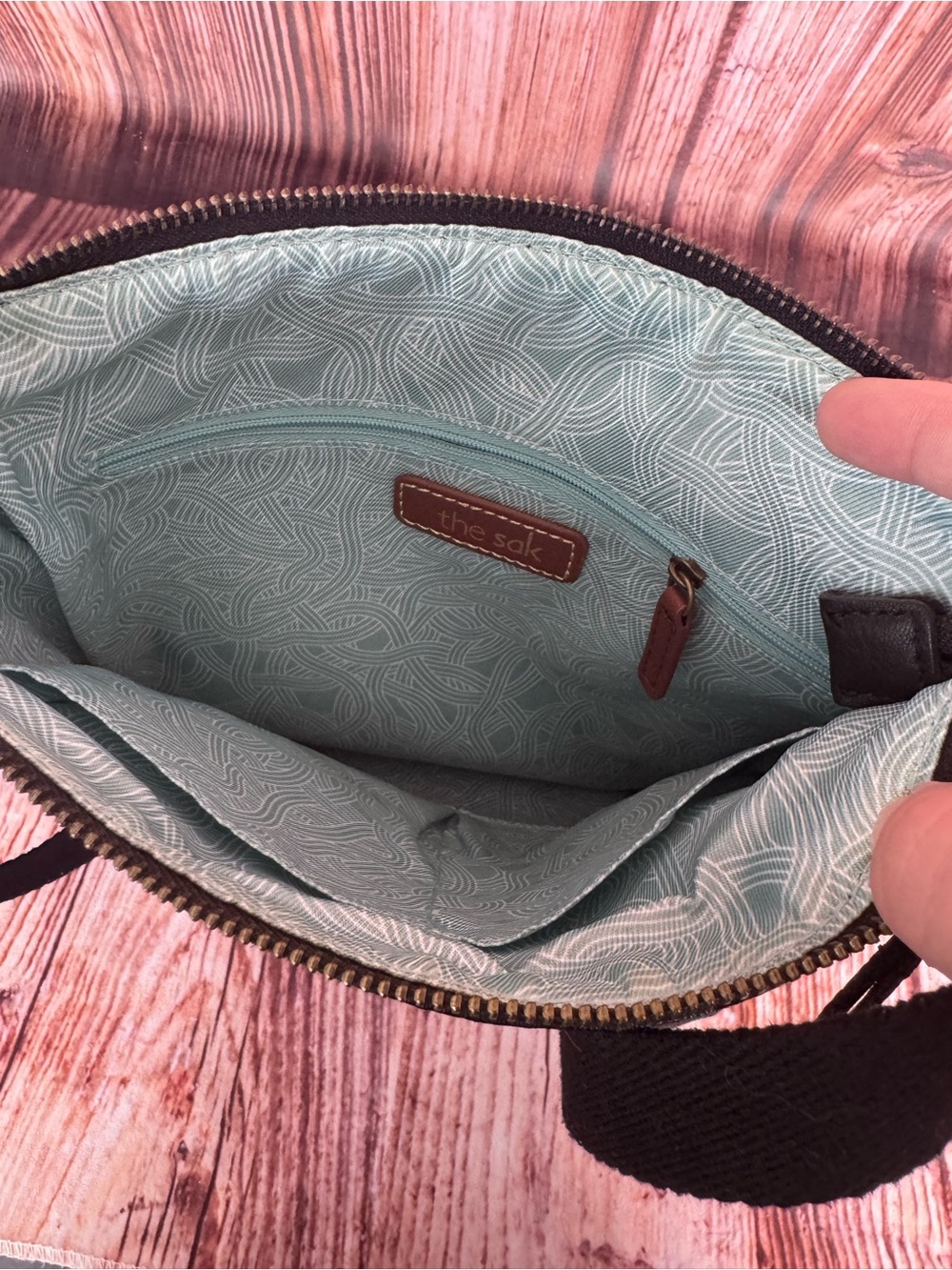 The Sak Black Pebbled Leather Crossbody Bag - Picture 7 of 11